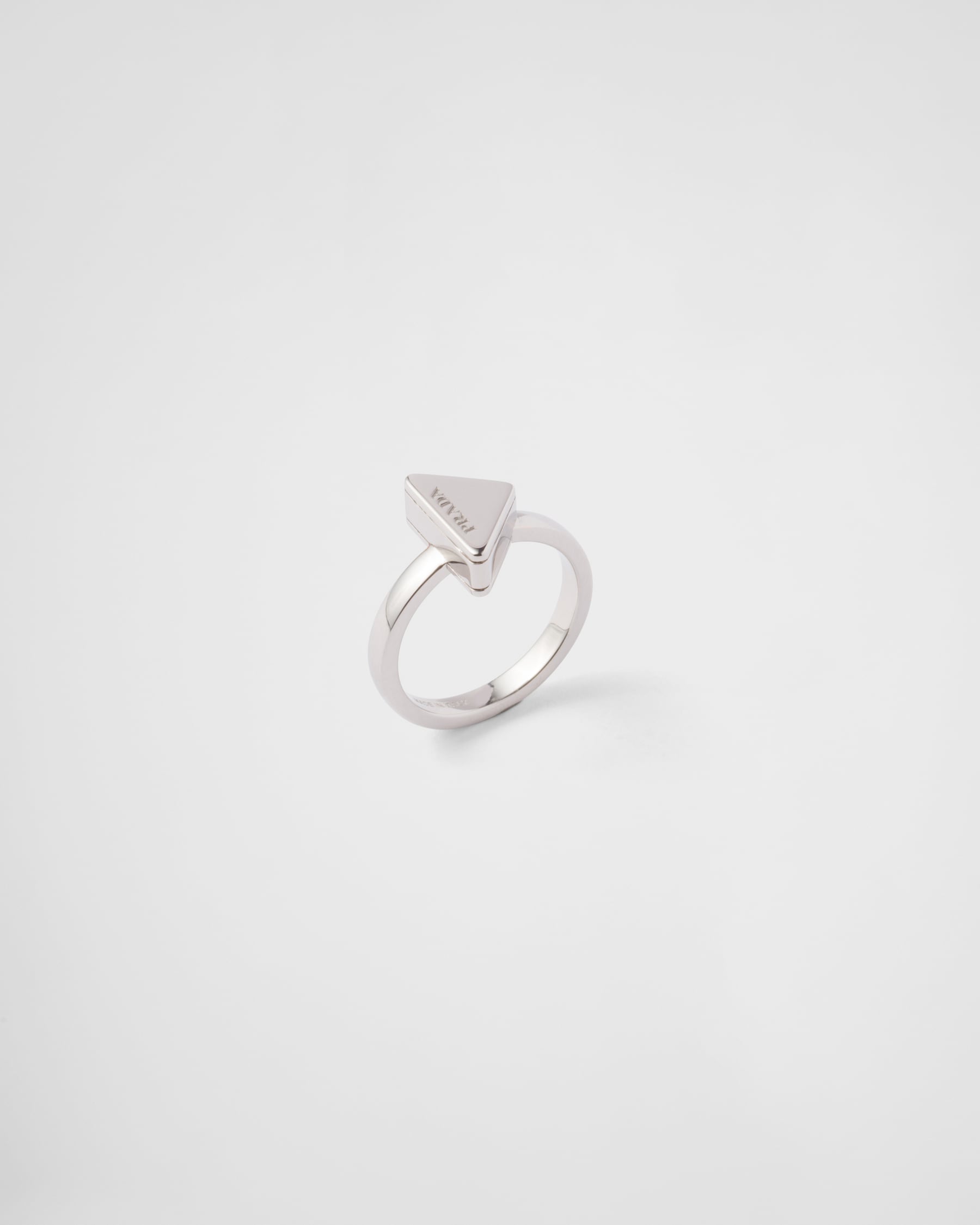 Pracia Ring