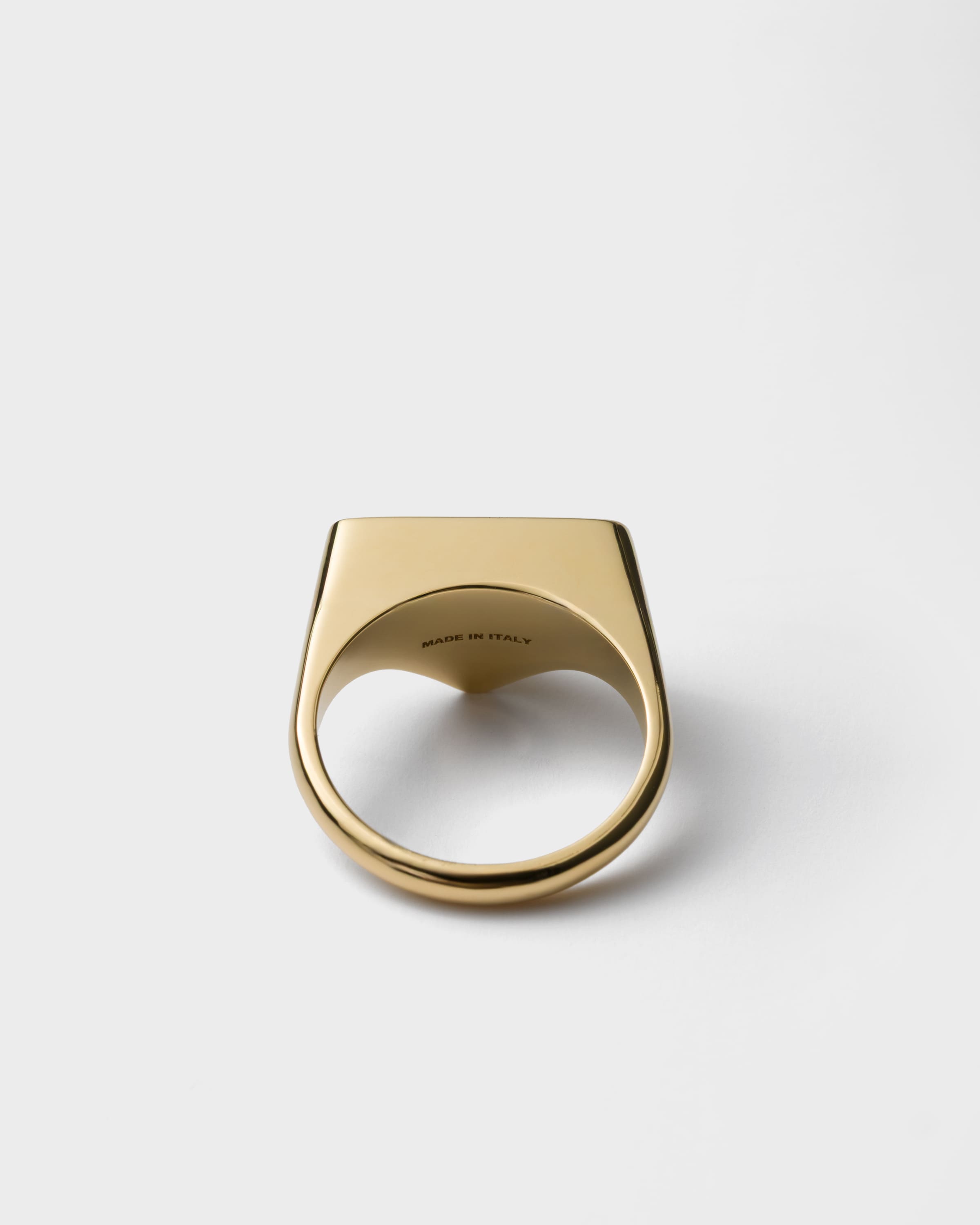 【PRADA】ブラック/ゴールド l ring Prada Enameled Metal Ring | Saks Fifth Avenue