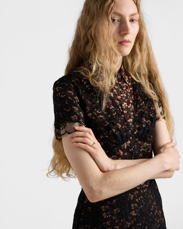 Enameled metal ring Enameled metal ring