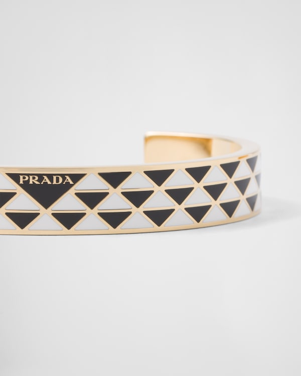 Enameled metal bracelet Enameled metal bracelet