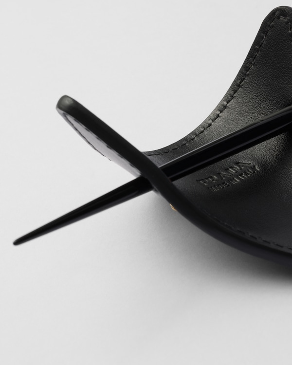 三角标皮革发簪头饰 三角标皮革发簪头饰