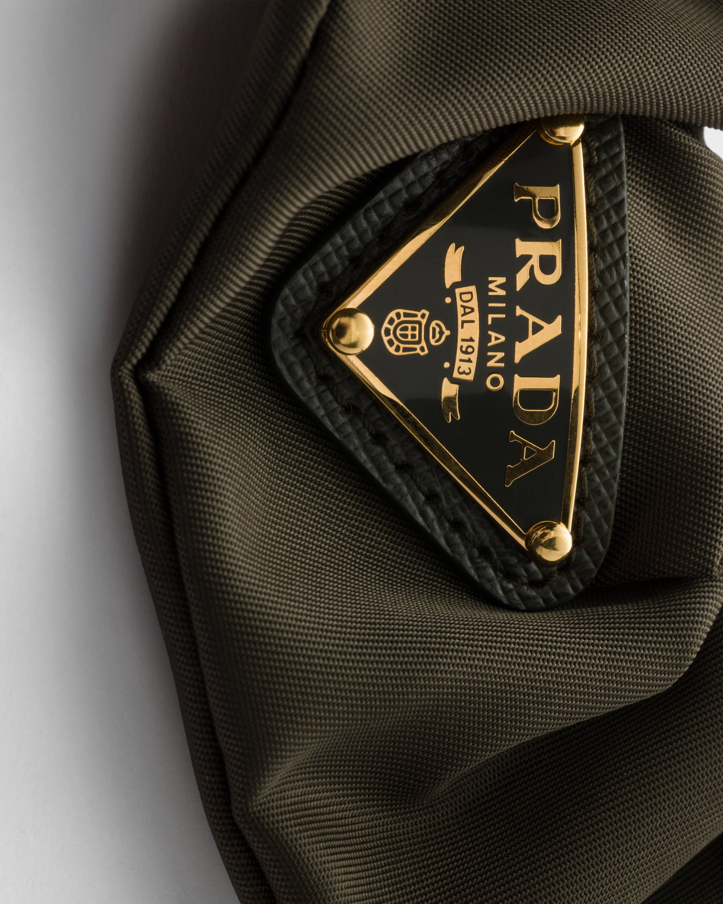 Forest Re-nylon シュシュ | PRADA - 日本