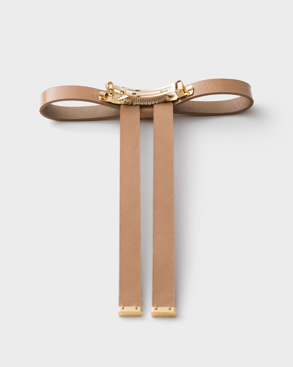 Haarspange aus Leder - Cameo Haarspange aus Leder - Cameo