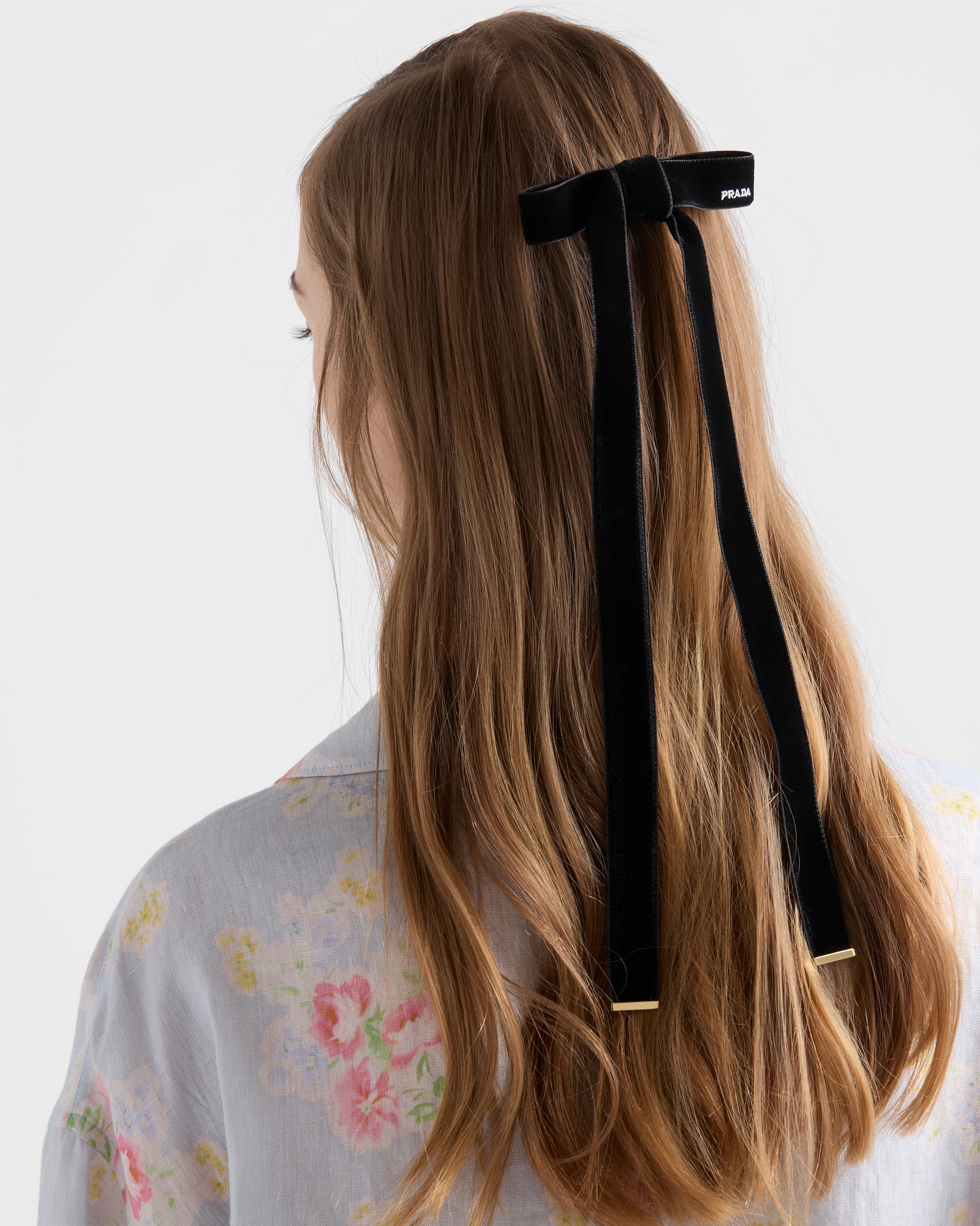 ブラック ベルベット ヘアクリップ | PRADA - 日本