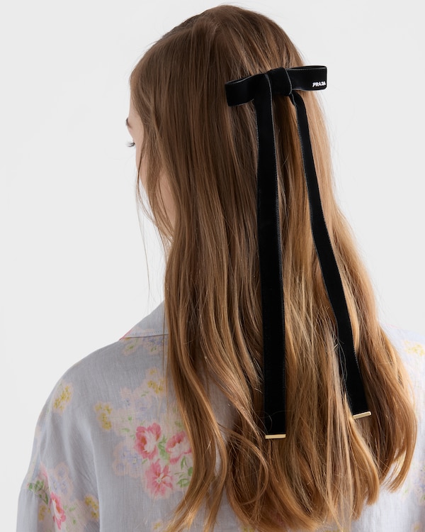 Velvet hair clip - Black Velvet hair clip - Black