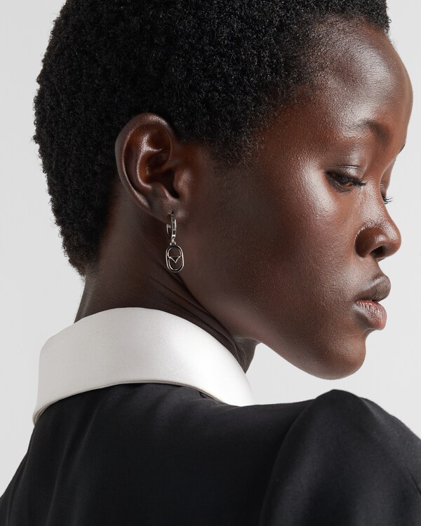 Metal earrings Metal earrings