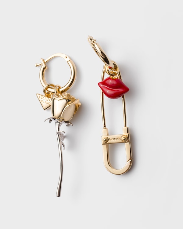 Enameled metal earrings - Gold Enameled metal earrings - Gold