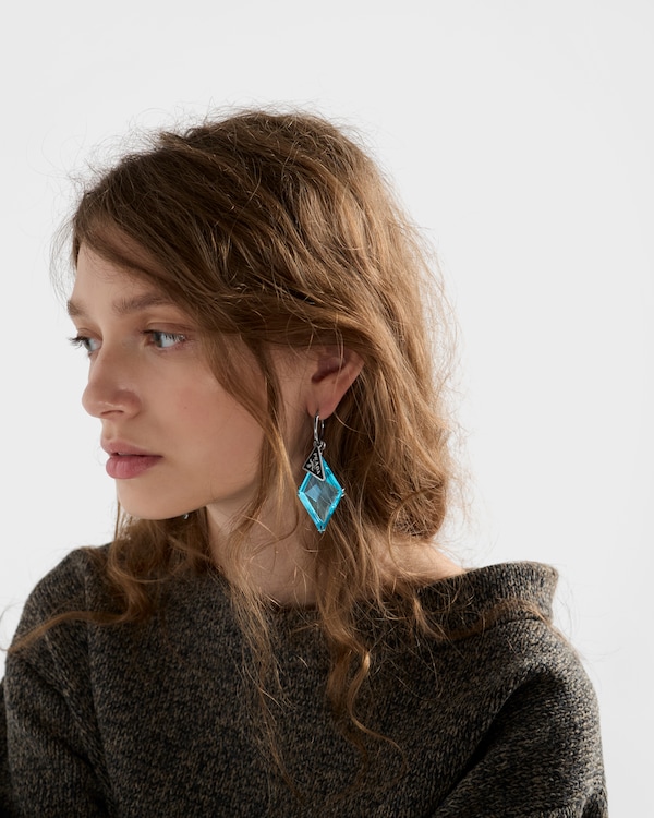 Metal and glass earrings Metal and glass earrings