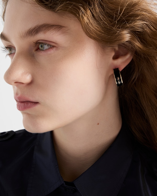 Boucles d’oreilles en métal Boucles d’oreilles en métal