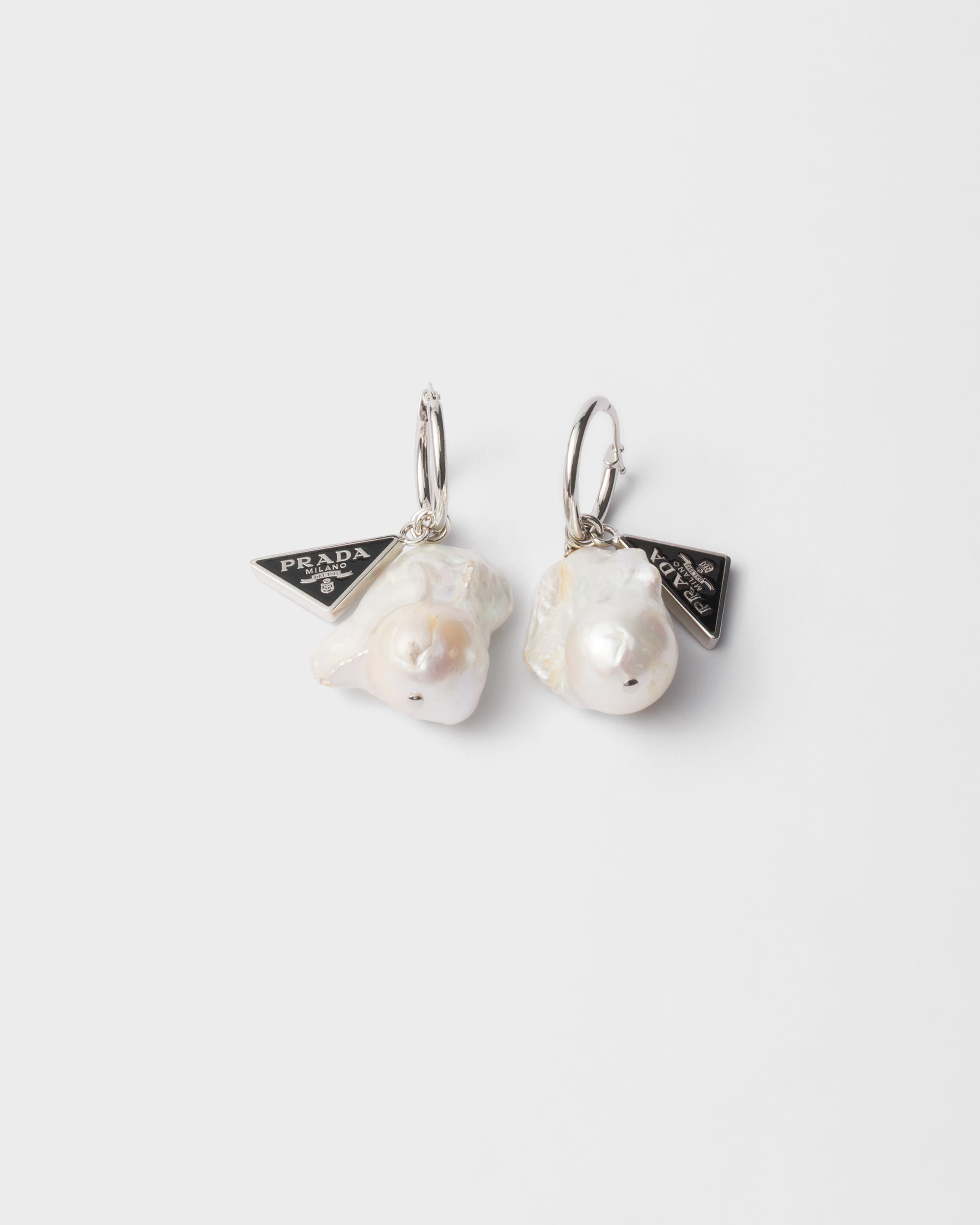 PRADA ピアス Steel/Pearl Metal and pearl earrings | PRADA - United States