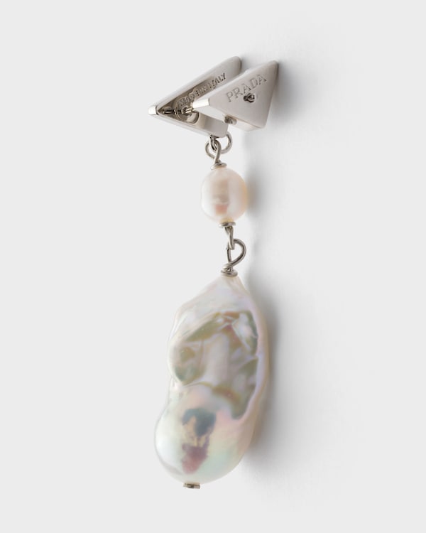 Metal earrings with pearls - Steel/Pearl Metal earrings with pearls - Steel/Pearl