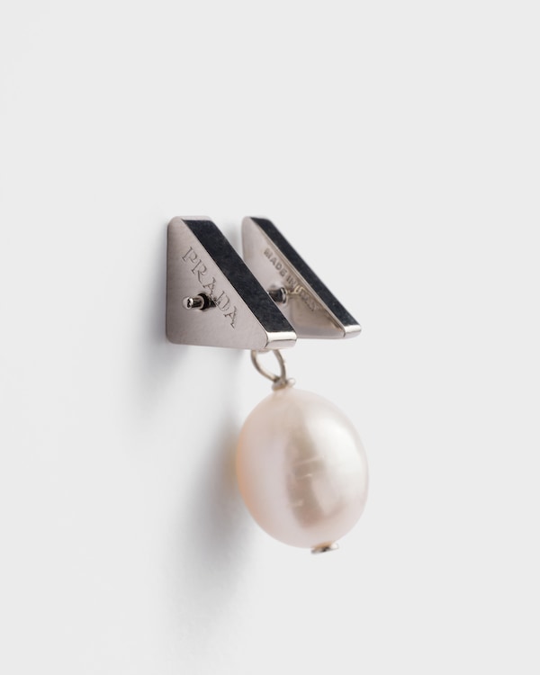 Boucles d’oreilles en métal avec perles - Acier/Perle Boucles d’oreilles en métal avec perles - Acier/Perle