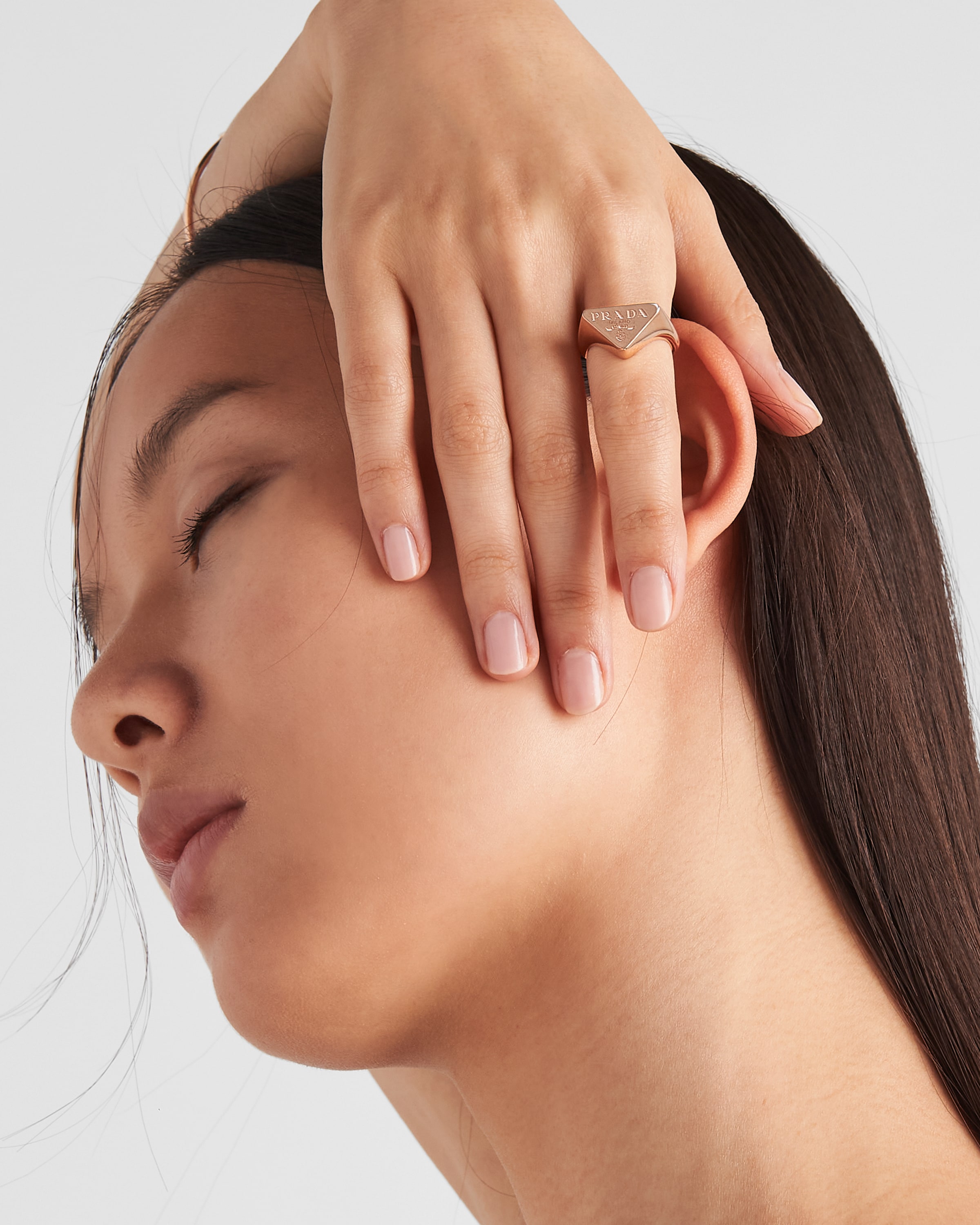 Prada Eternal Gold 18K玫瑰金图章戒指 2