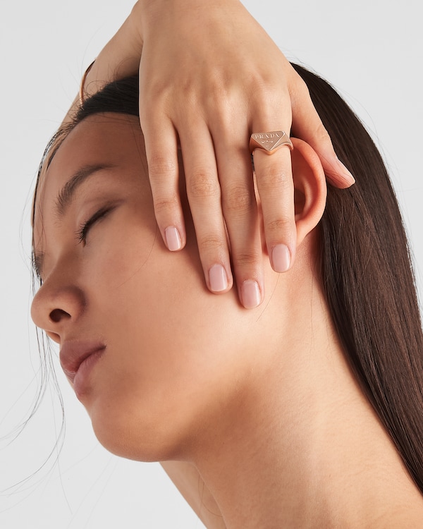 Eternal Gold signet ring in rose gold - Rose Gold Eternal Gold signet ring in rose gold - Rose Gold