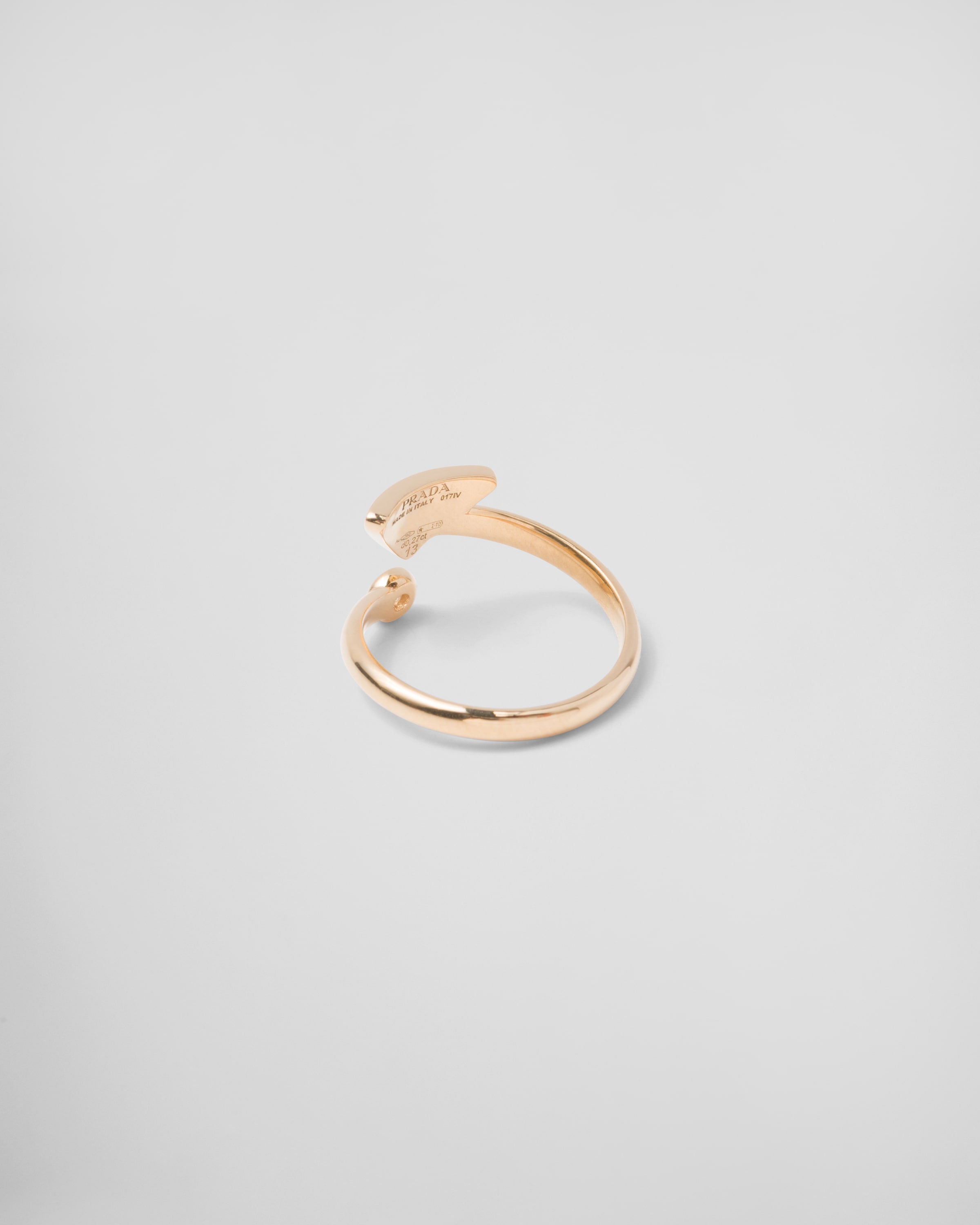 送込*プラダ*EternalGold 18K YGトライアングルロゴハートリング 送込*プラダ*EternalGold 18K YGトライアングルロゴハートリング