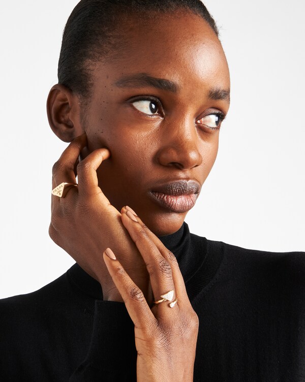 Eternal Gold signet ring in yellow gold - Gold Eternal Gold signet ring in yellow gold - Gold