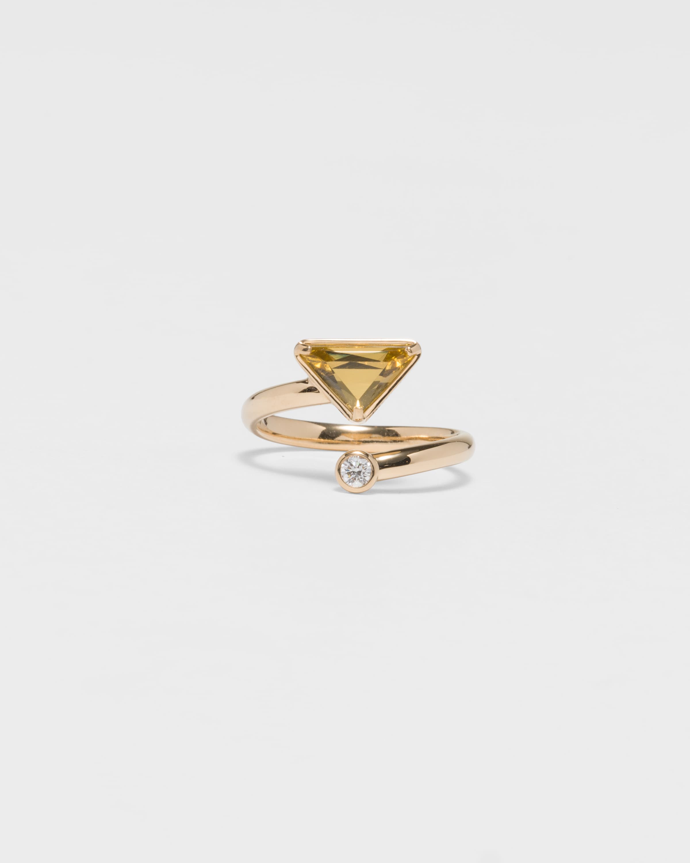 Prada Eternal Gold Contrarié Ring In Yellow Gold With Diamond And Green Quartz In Yellow Gold/white/green Quartz