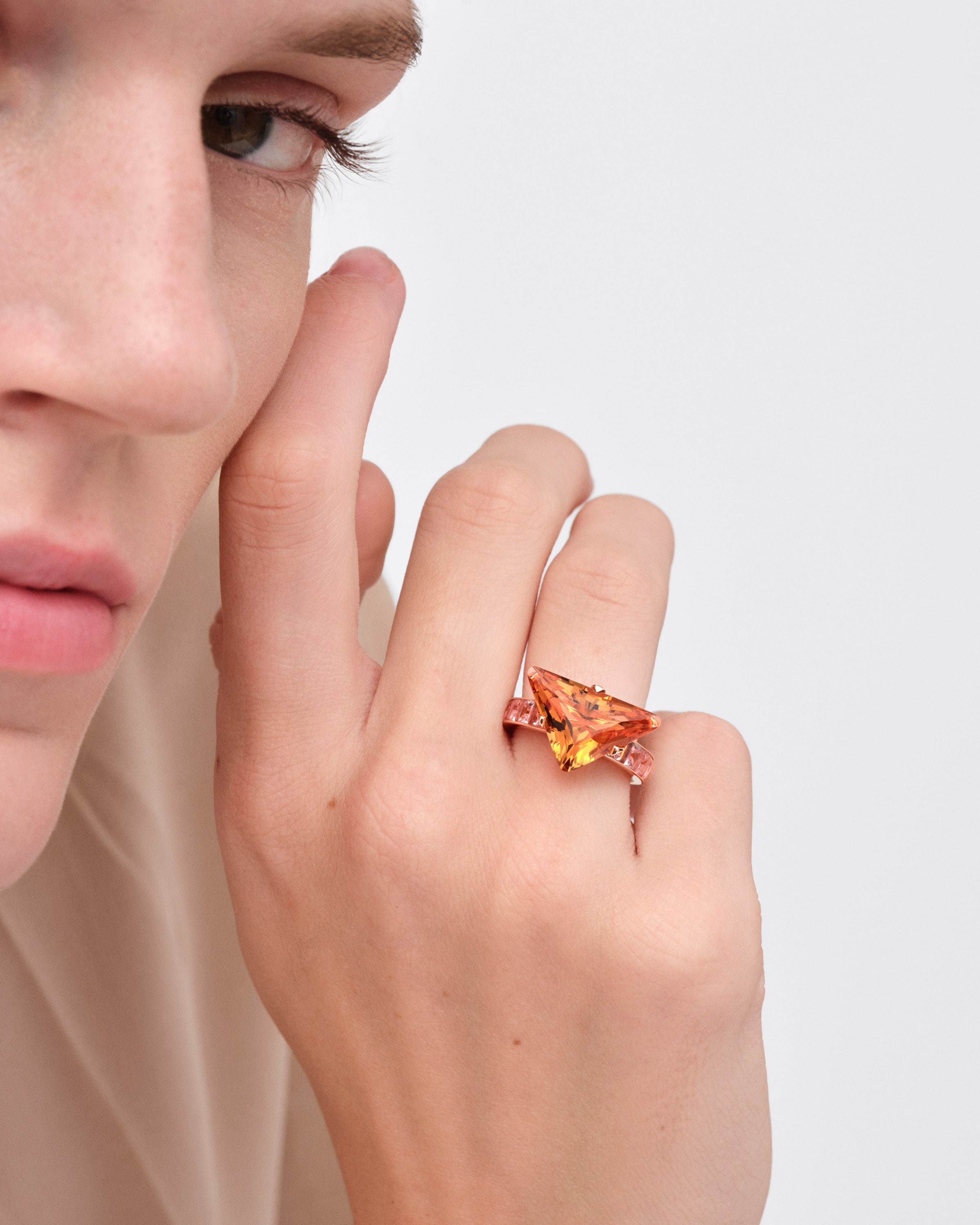 Couleur Vivante solitaire ring - rose gold with citrine and morganite