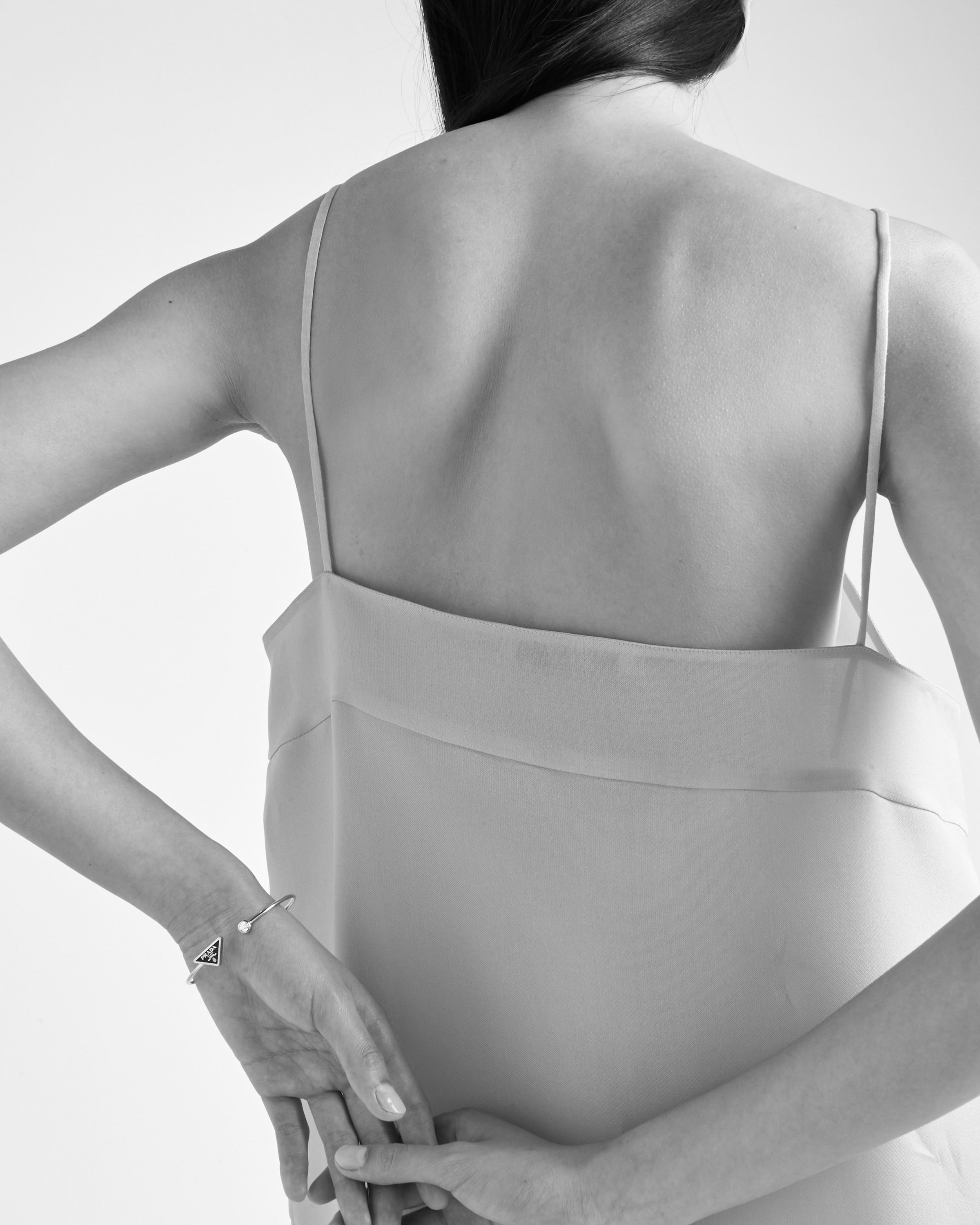 Prada Eternal Gold 钻石装饰18K黄金手镯 5