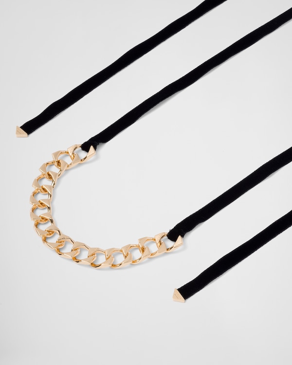 이터널 골드 브레이슬릿, 옐로우 골드와 벨벳 리본 이터널 골드 브레이슬릿, 옐로우 골드와 벨벳 리본