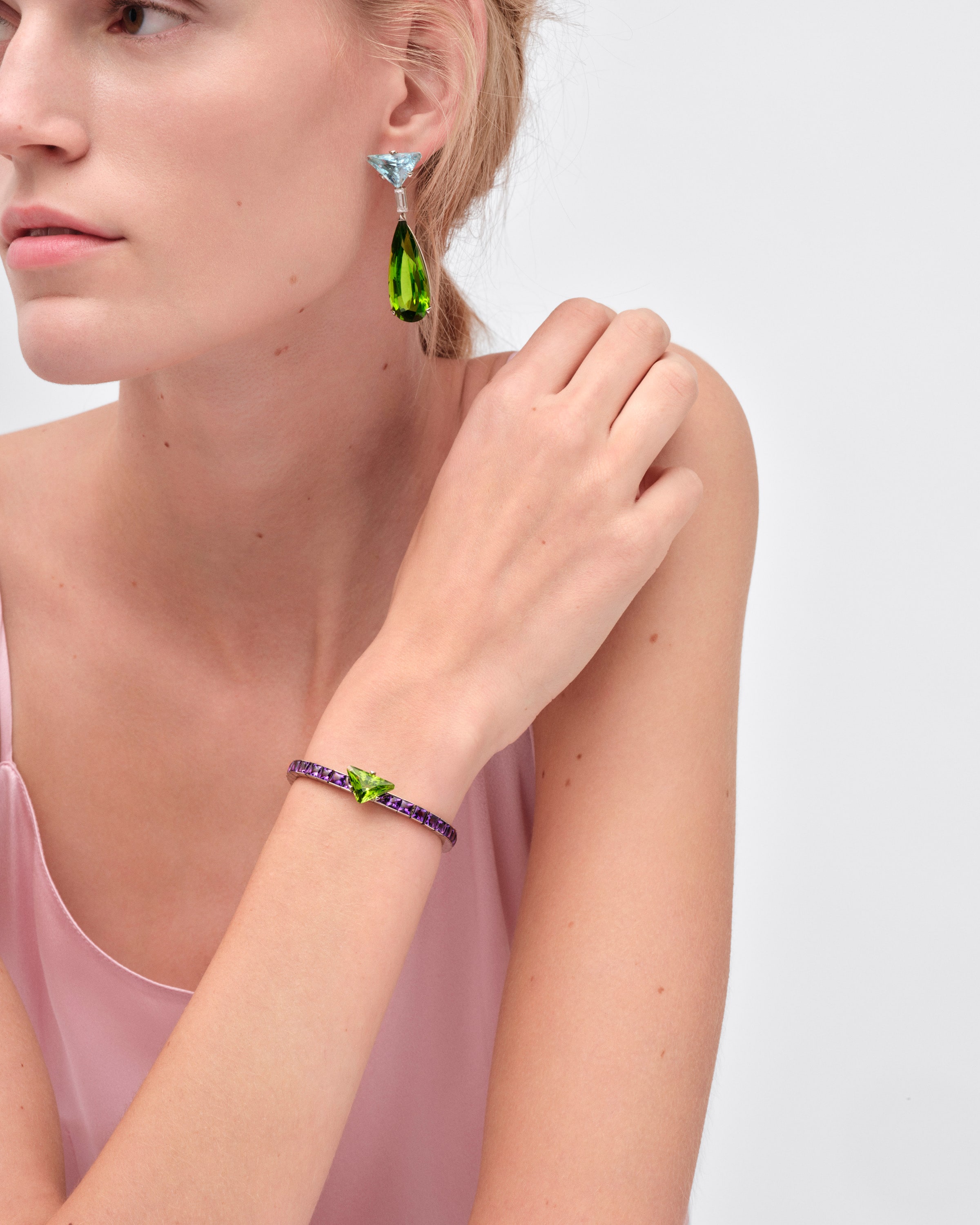 Couleur Vivante bracelet - white gold with peridot and amethyst