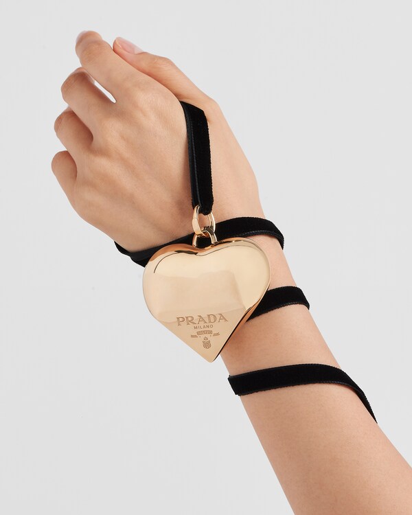 Ras du cou à gros pendentif Eternal Gold en or jaune Ras du cou à gros pendentif Eternal Gold en or jaune