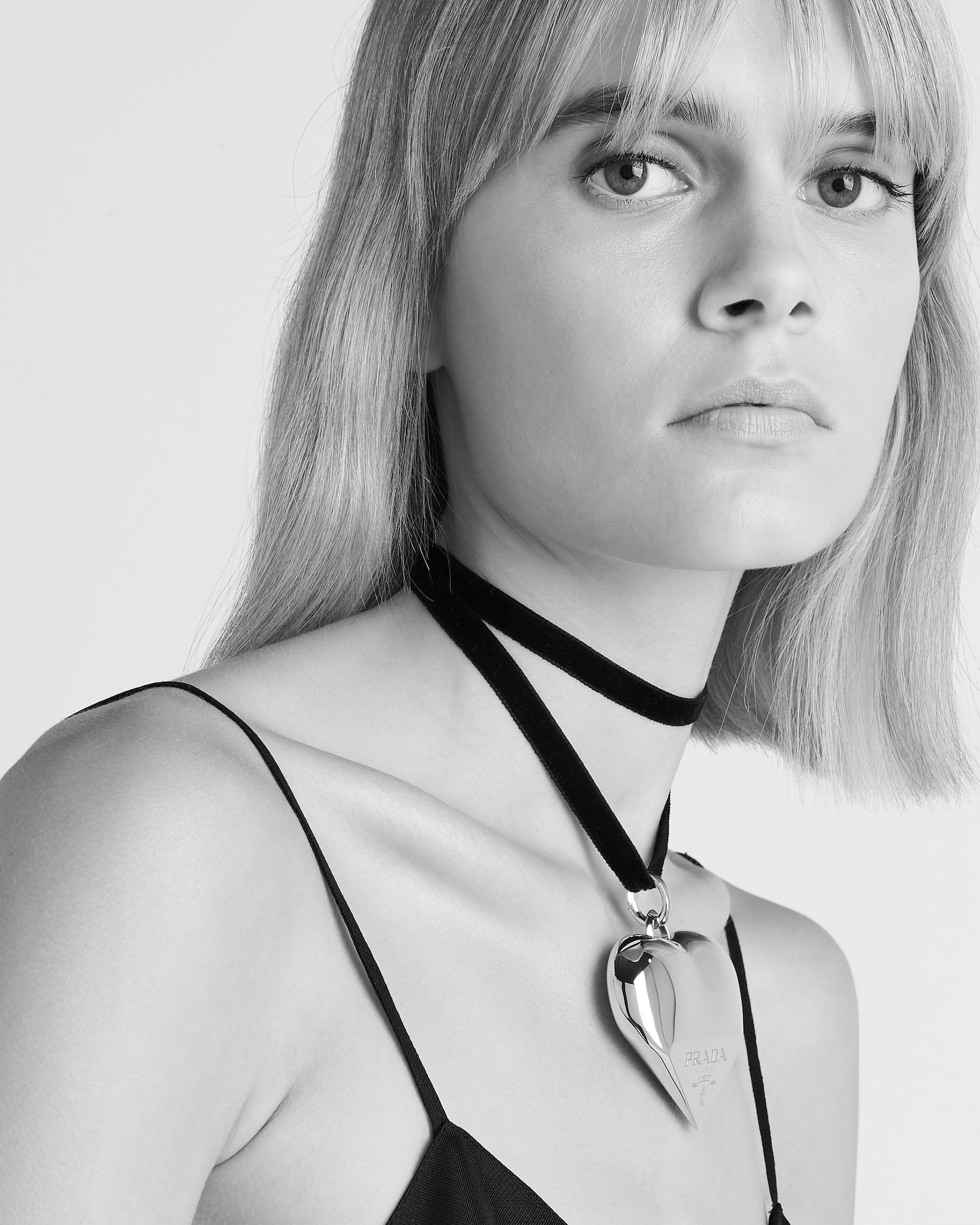 Gold Eternal Gold Choker With Large Pendant In Yellow Gold | PRADA