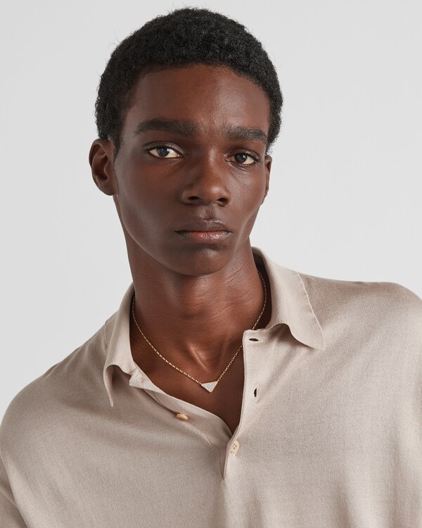 Eternal Gold イエローゴールドxダイヤモンド ミニトライアングル ペンダントネックレス Eternal Gold イエローゴールドxダイヤモンド ミニトライアングル ペンダントネックレス