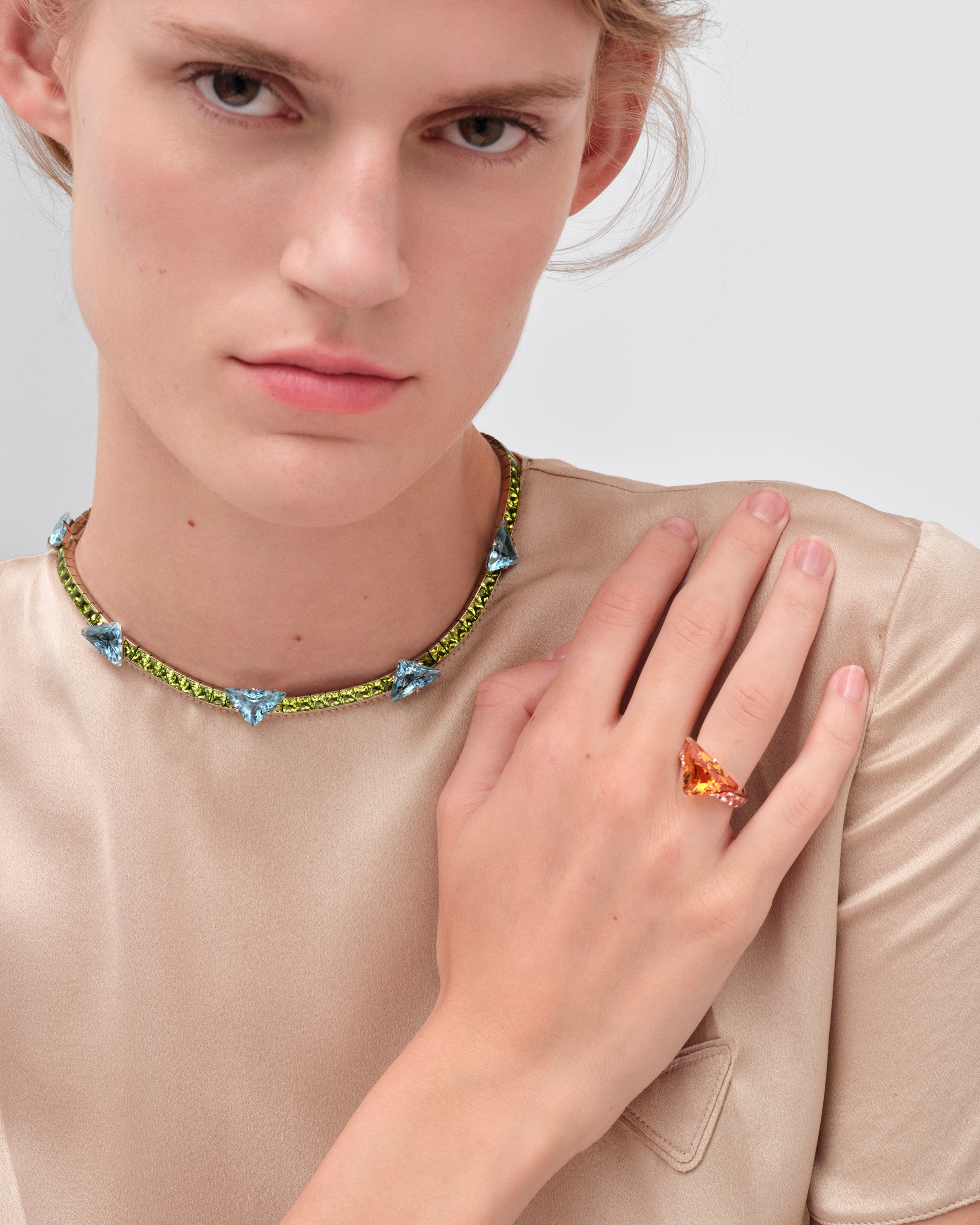 Couleur Vivante necklace - white gold with aquamarine and peridot