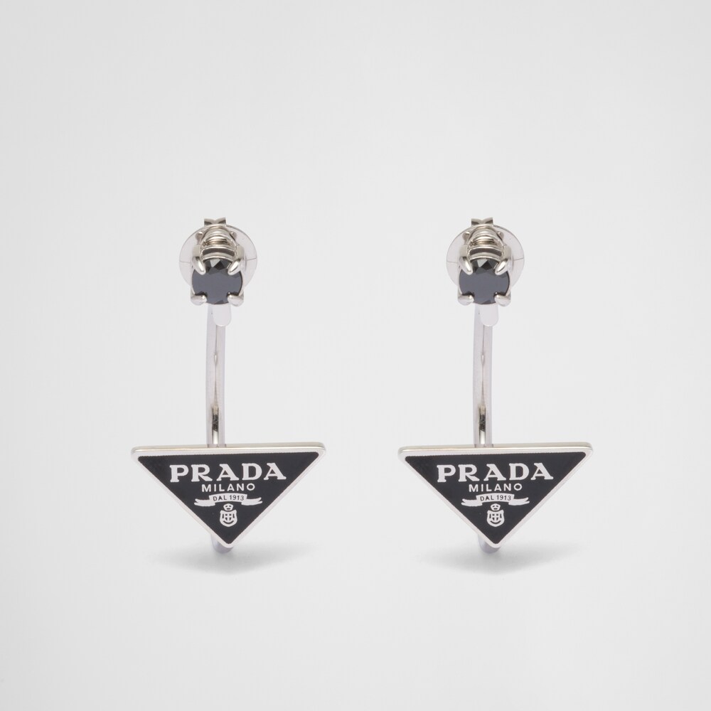 ブラック＋ブラックダイヤモンド プラダ シンボル ピアス | Prada