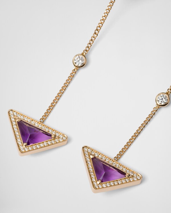 Eternal Gold drop earrings in yellow gold with diamonds and amethyst Eternal Gold drop earrings in yellow gold with diamonds and amethyst