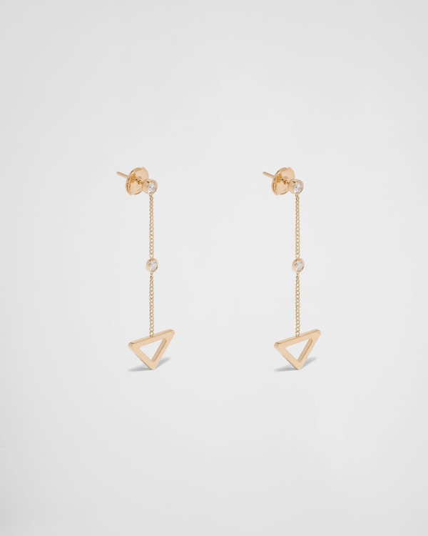 Eternal Gold イエローゴールドxダイヤモンド カットアウト ドロップピアス Eternal Gold イエローゴールドxダイヤモンド カットアウト ドロップピアス