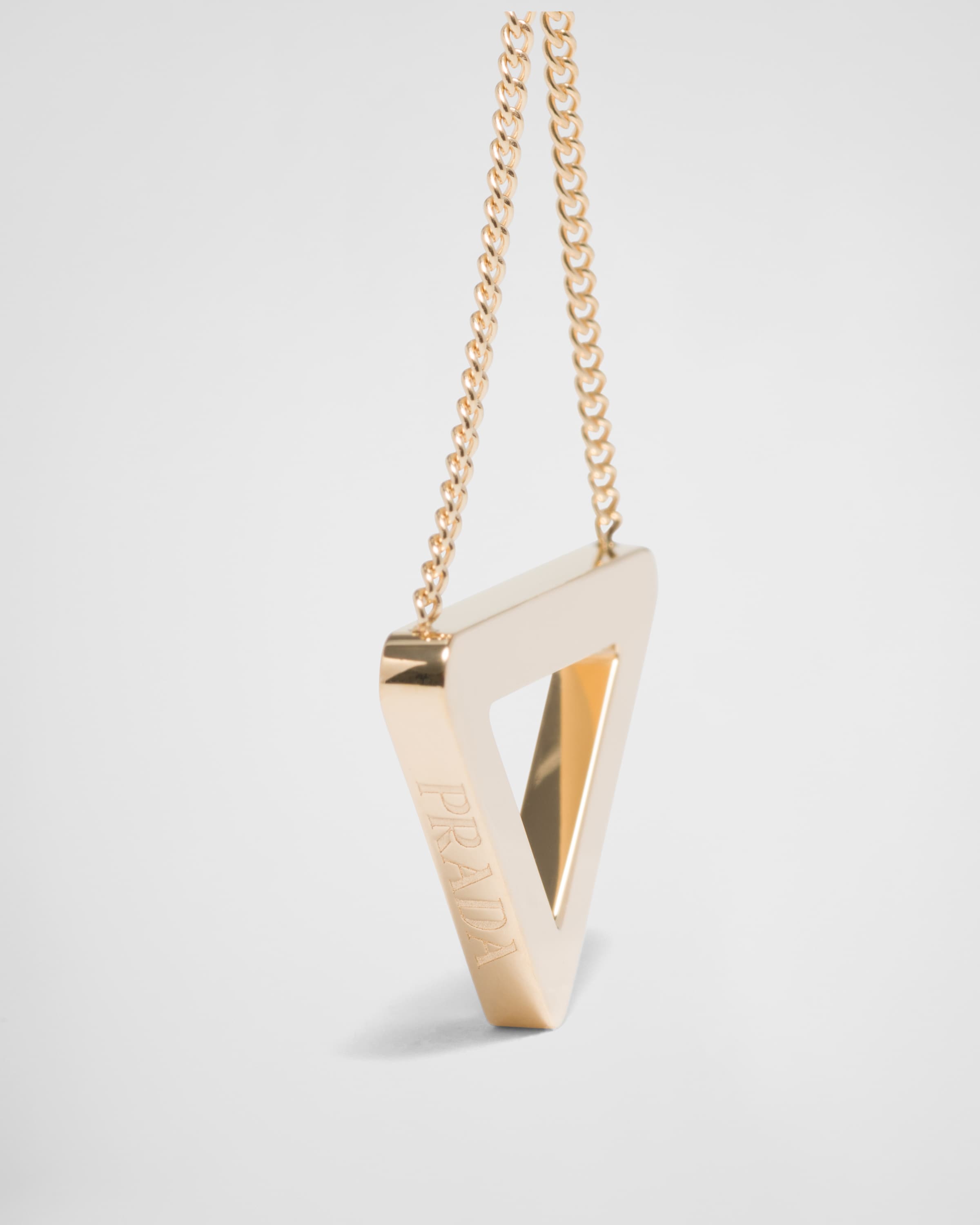 Prada Eternal Gold 钻石装饰18K黄金耳坠 5