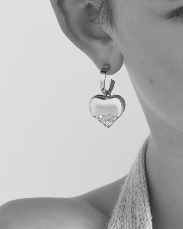 Eternal Gold pendant earrings in yellow gold and laboratory-grown diamonds Eternal Gold pendant earrings in yellow gold and laboratory-grown diamonds