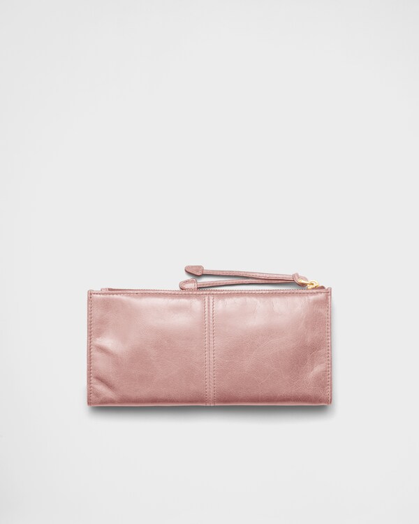 Leather pouch Leather pouch