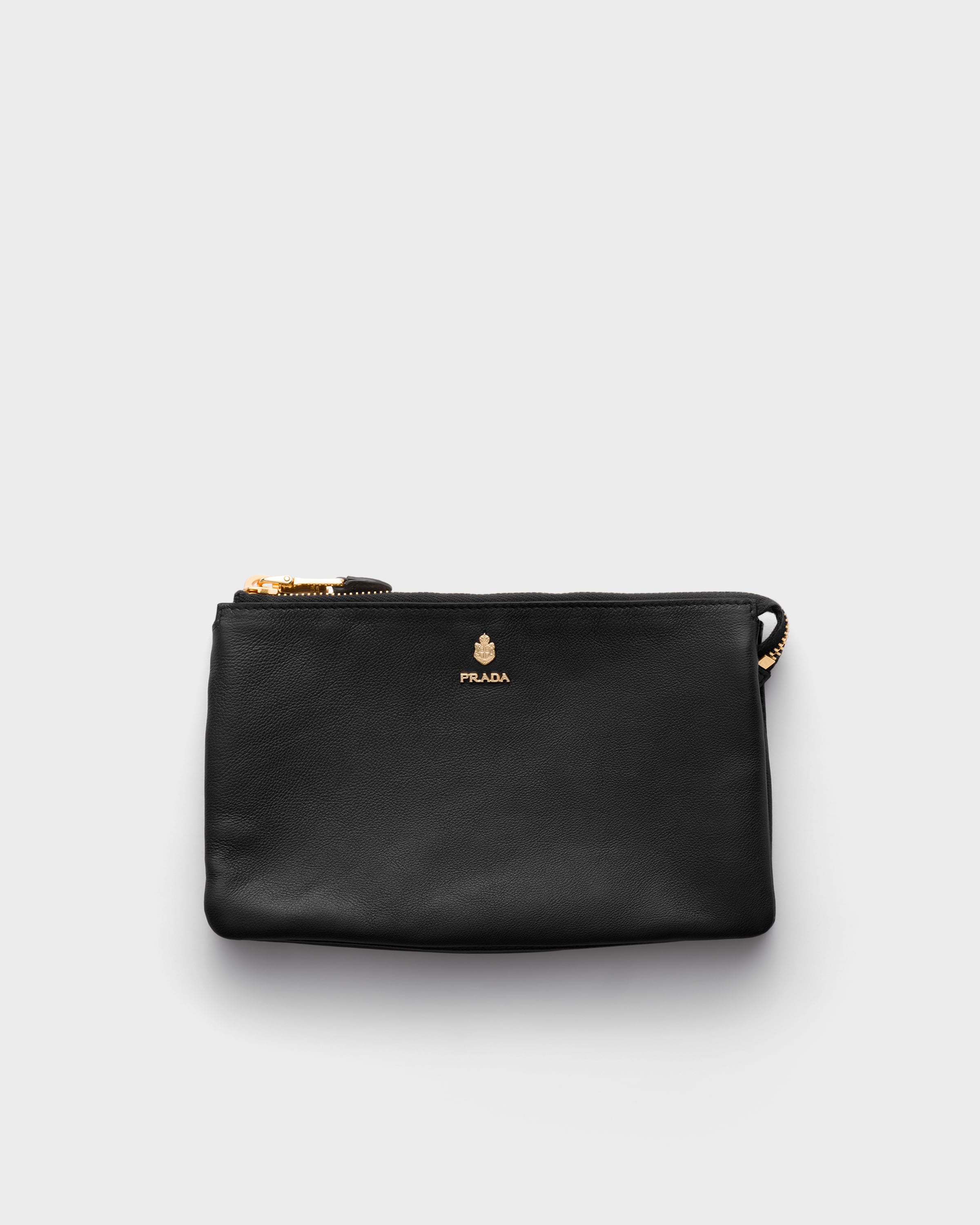 PRADA　A5サイズ ジッパーポーチ ブラック レザー ファスナーポーチ | PRADA - 日本
