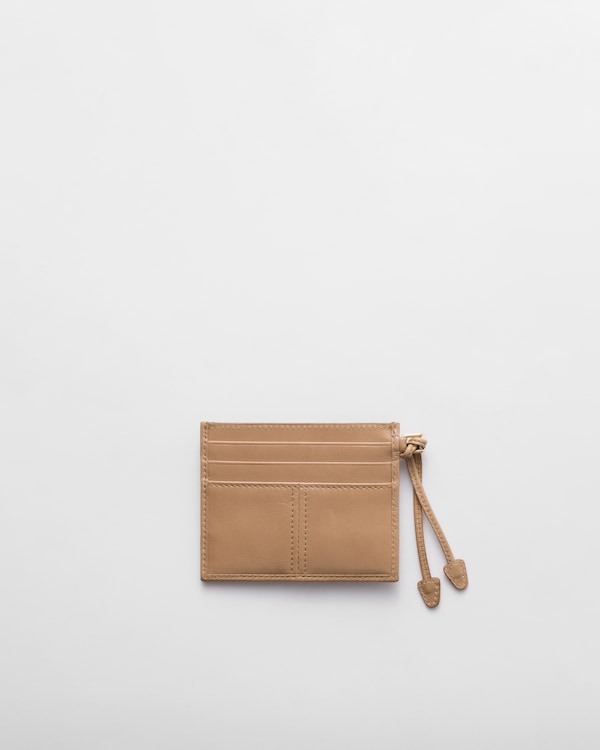 ソフトルックスレザー カードケース - カメオベージュ ソフトルックスレザー カードケース - カメオベージュ