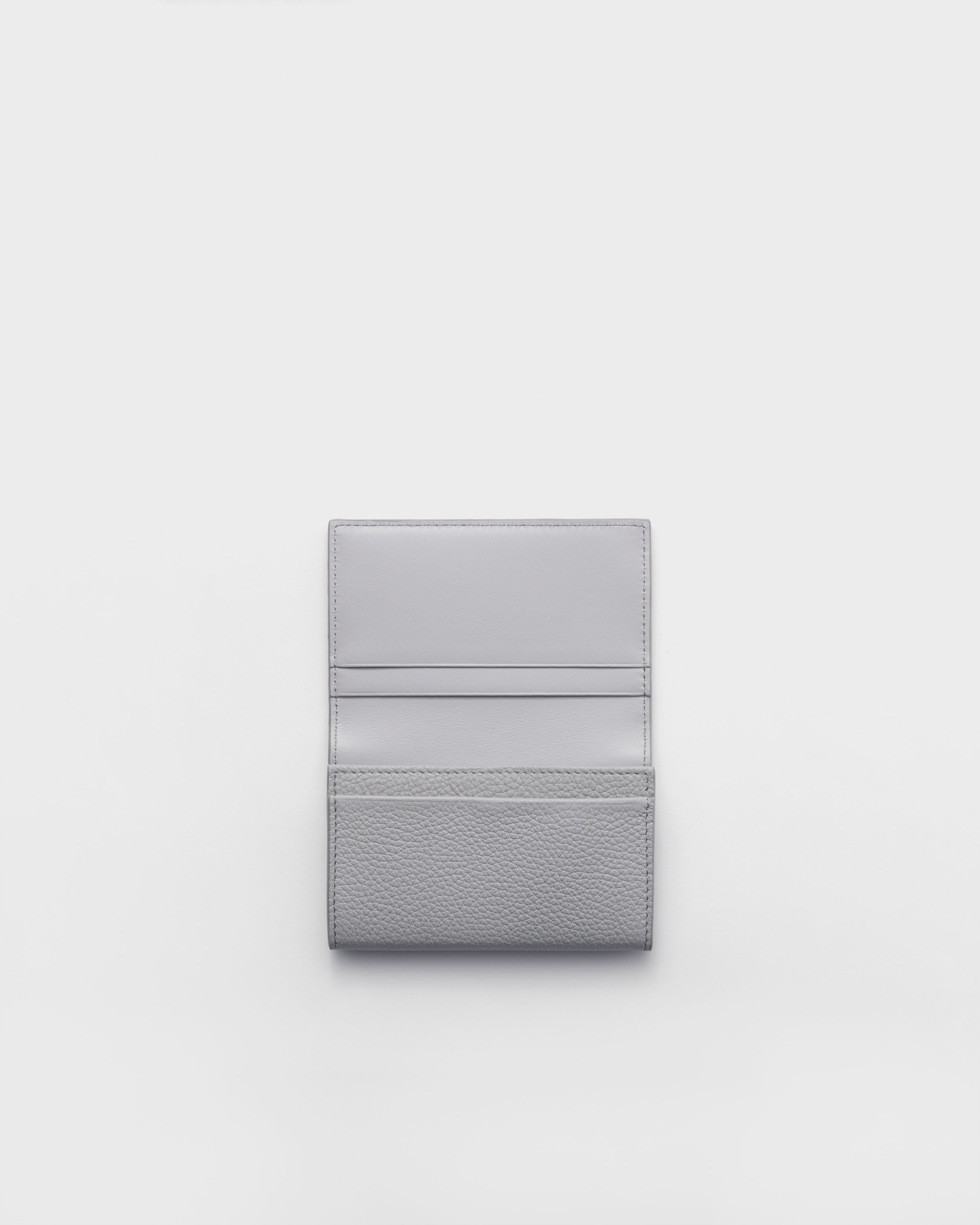 ライトグレー レザー カードケース | PRADA