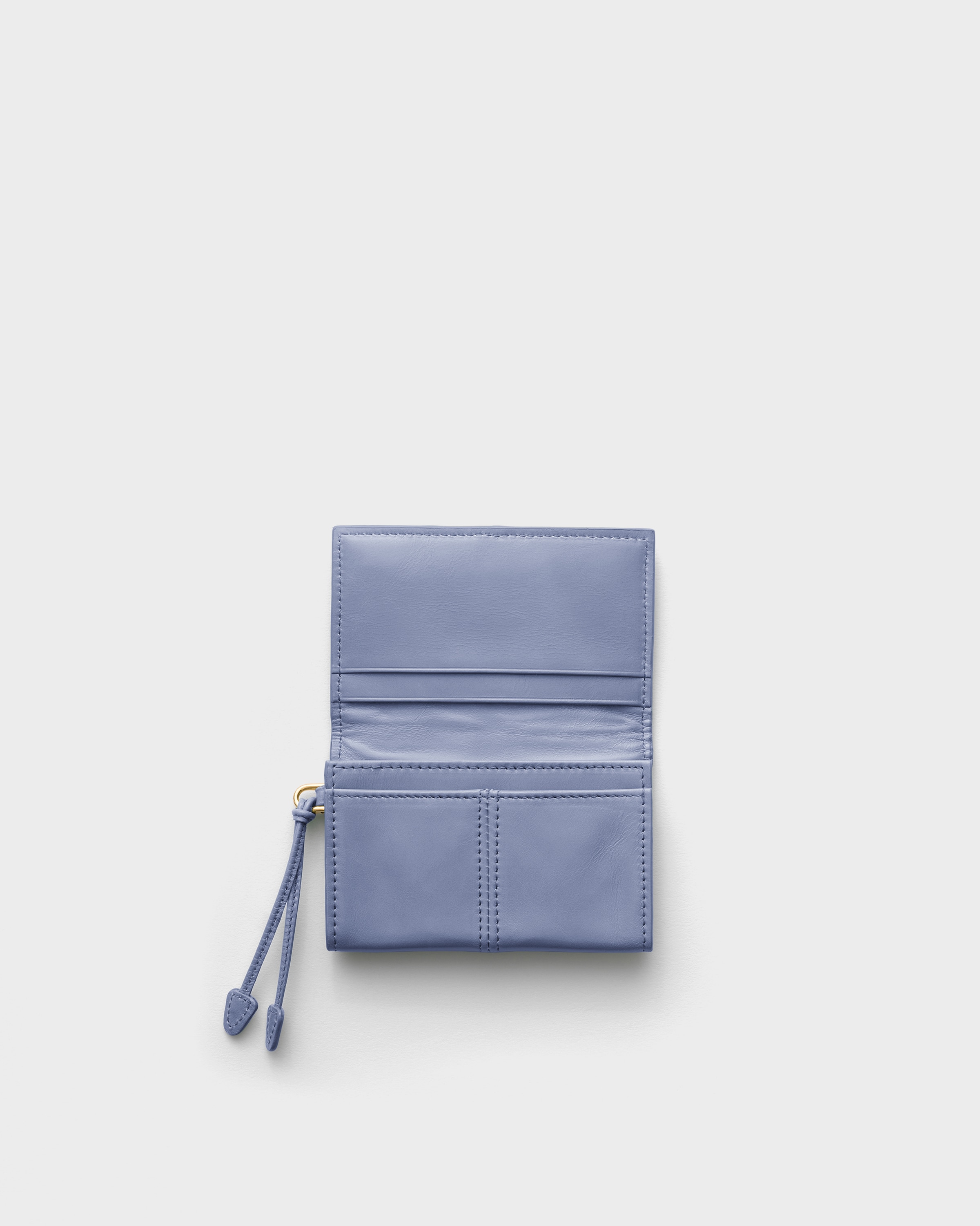 ひかぴPRADA パスケース付き　ダブルホック　リボン　アクアマリン オンライン販売店 プラダ パスケース
