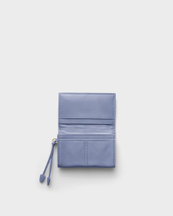 Leather card holder with flap - Aviation Blue Leather card holder with flap - Aviation Blue