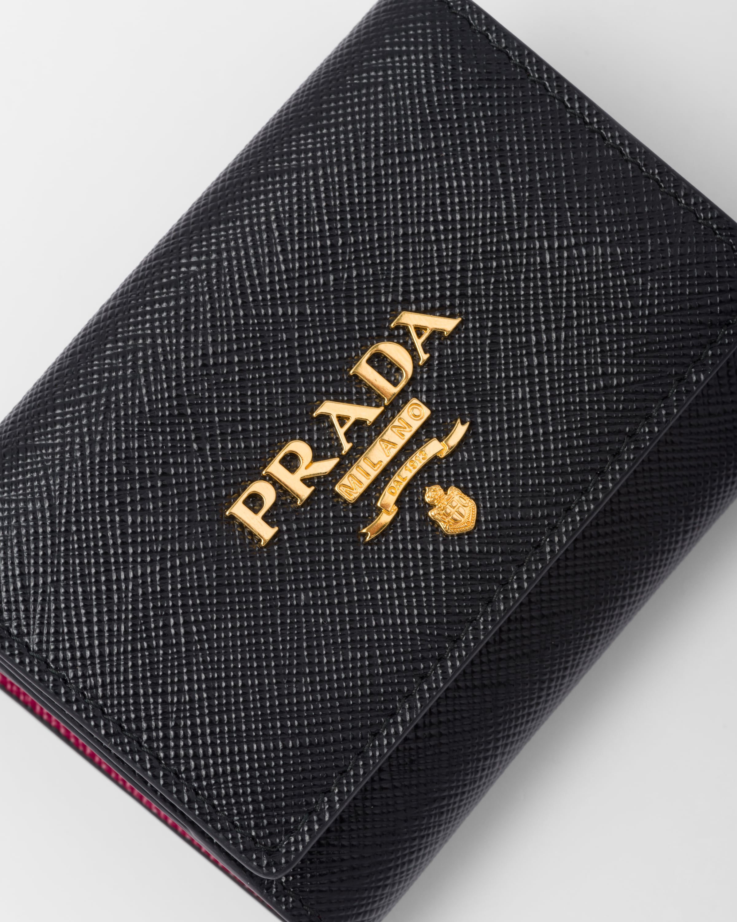 ブラック/ピンク サフィアーノマルチカラー財布 | PRADA