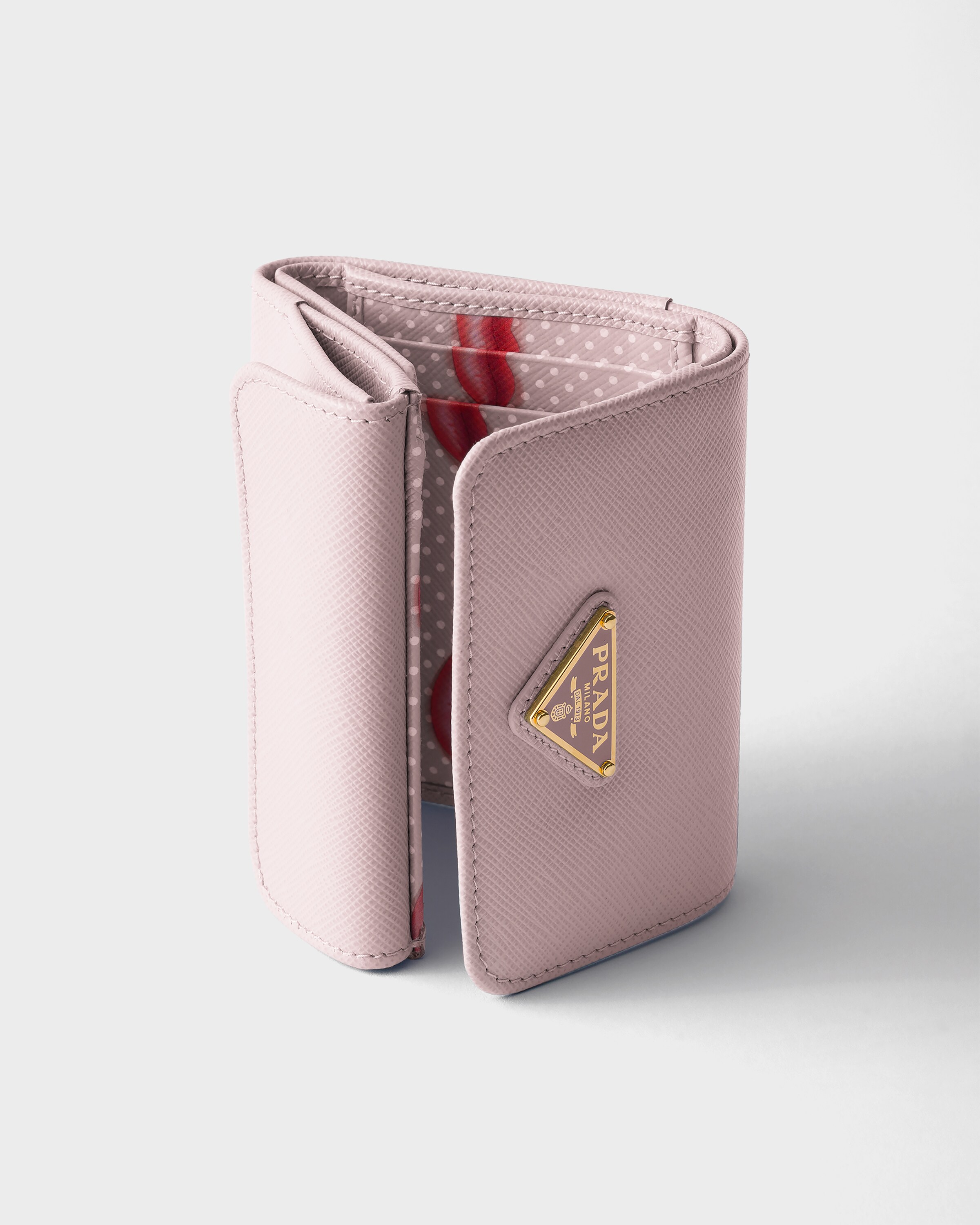 ピンク サフィアーノレザー 財布 | PRADA