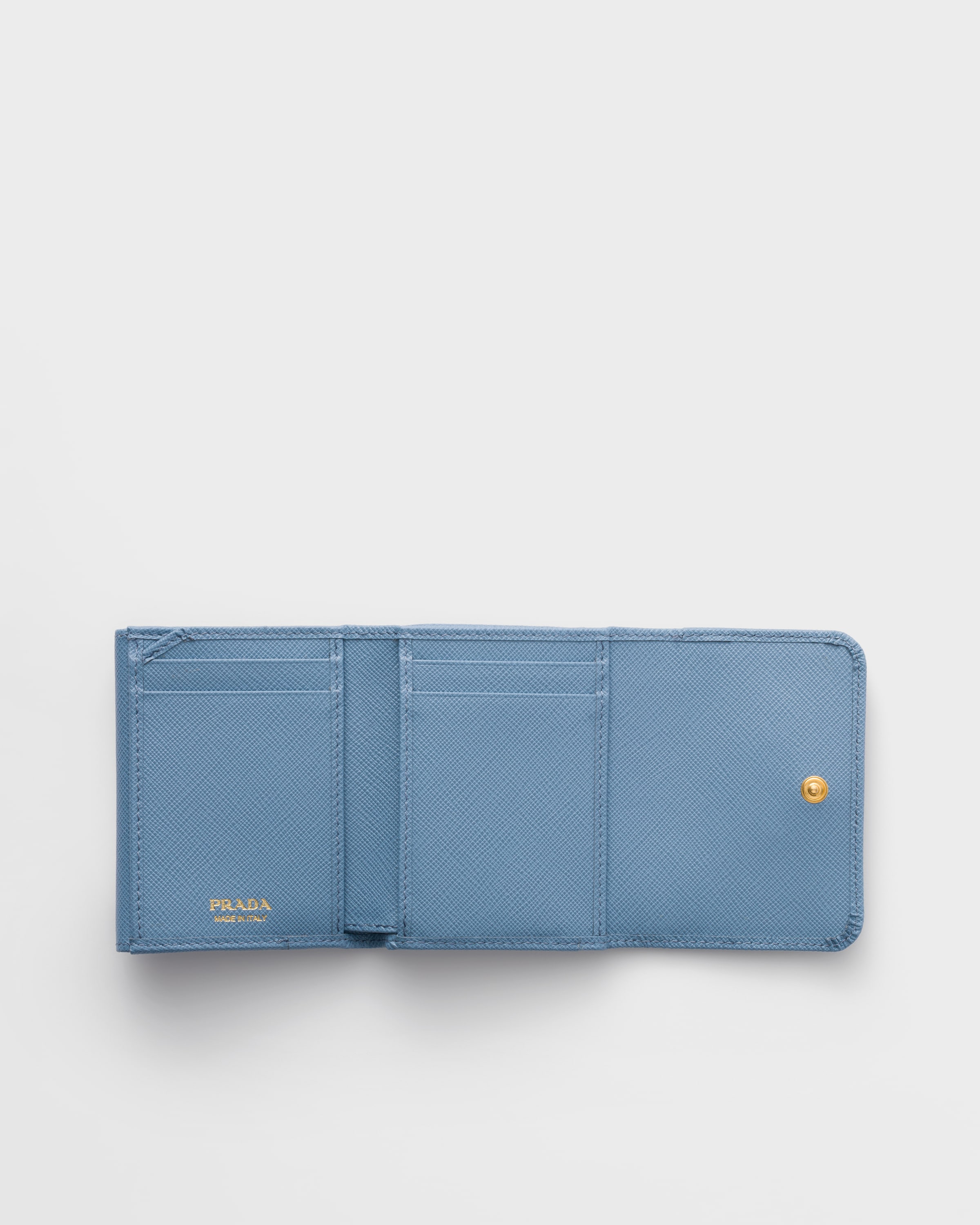 ライトブルー サフィアーノトライアングル 財布 | PRADA