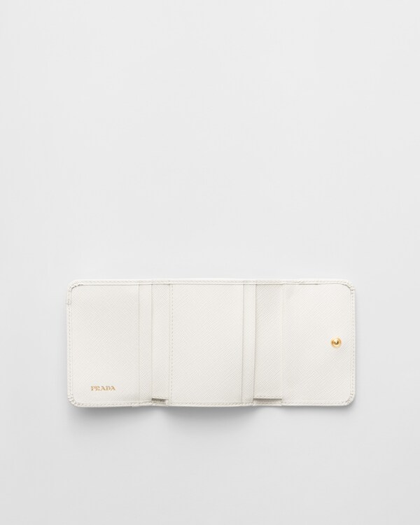 Carteira pequena em couro Saffiano Carteira pequena em couro Saffiano