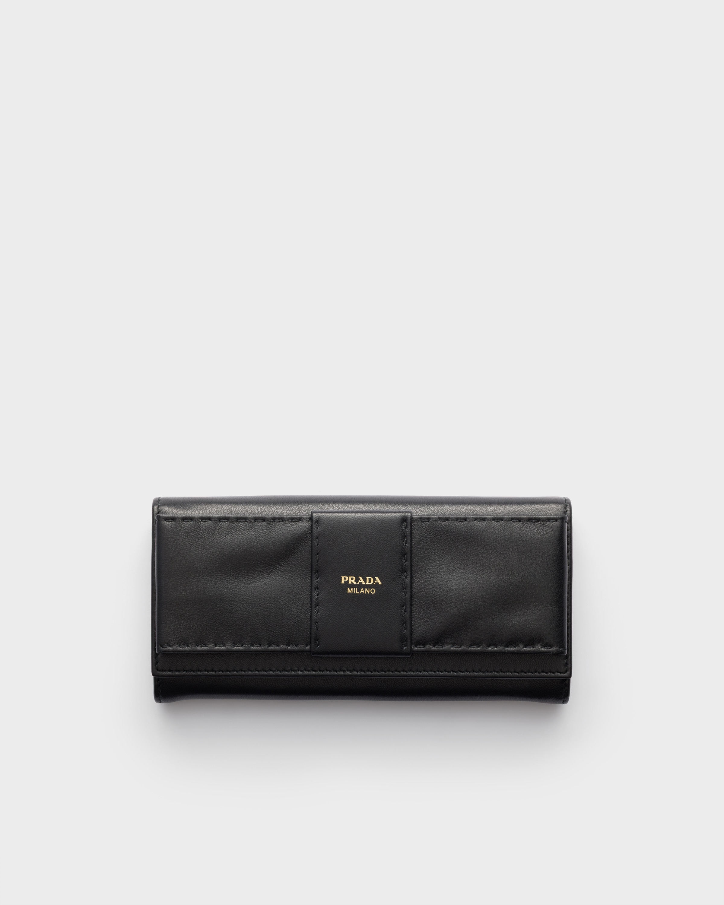 ブラック ラージ ナッパレザー 財布 リボン付 | PRADA - 日本