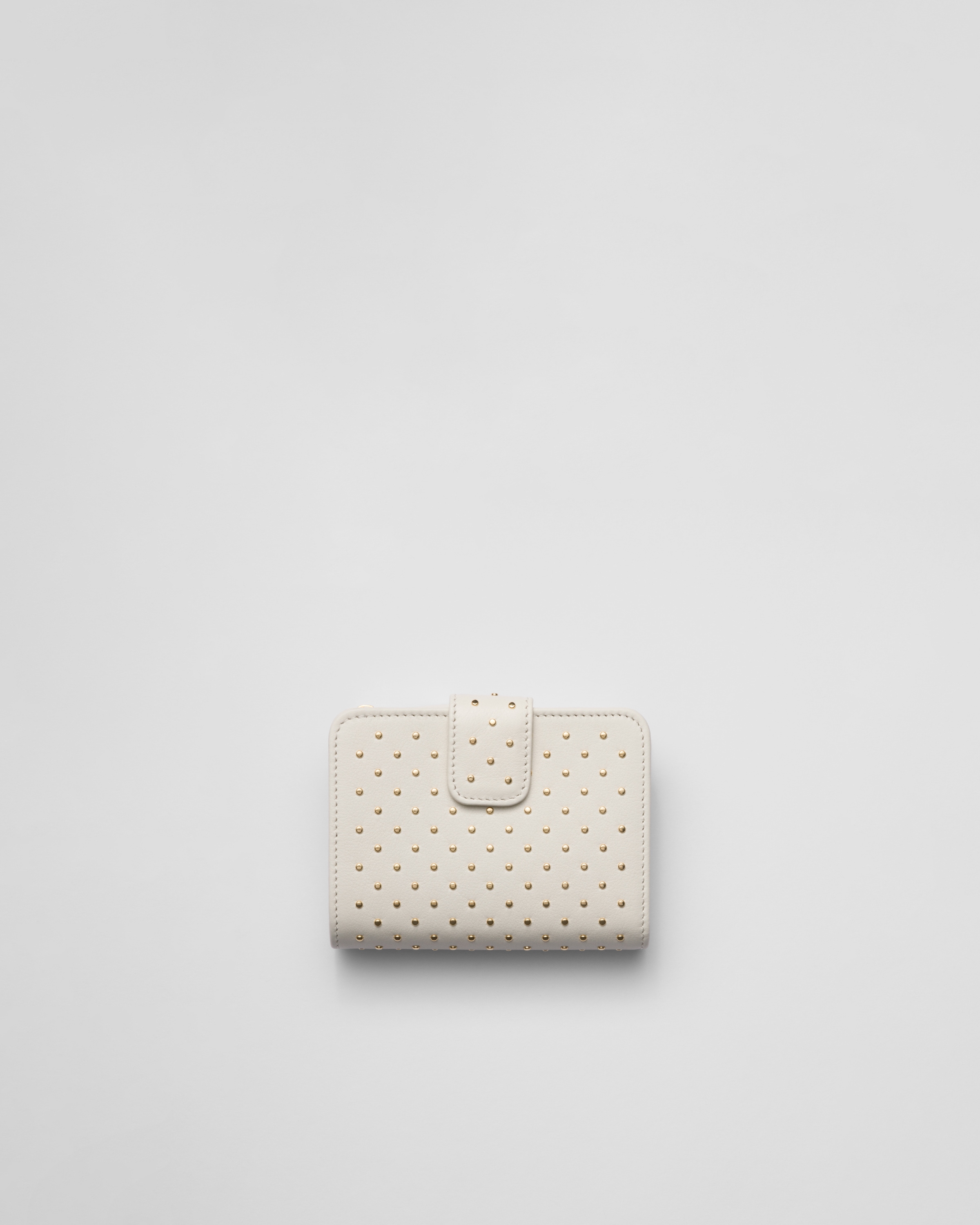 ホワイト スタッズドレザー 財布 | PRADA