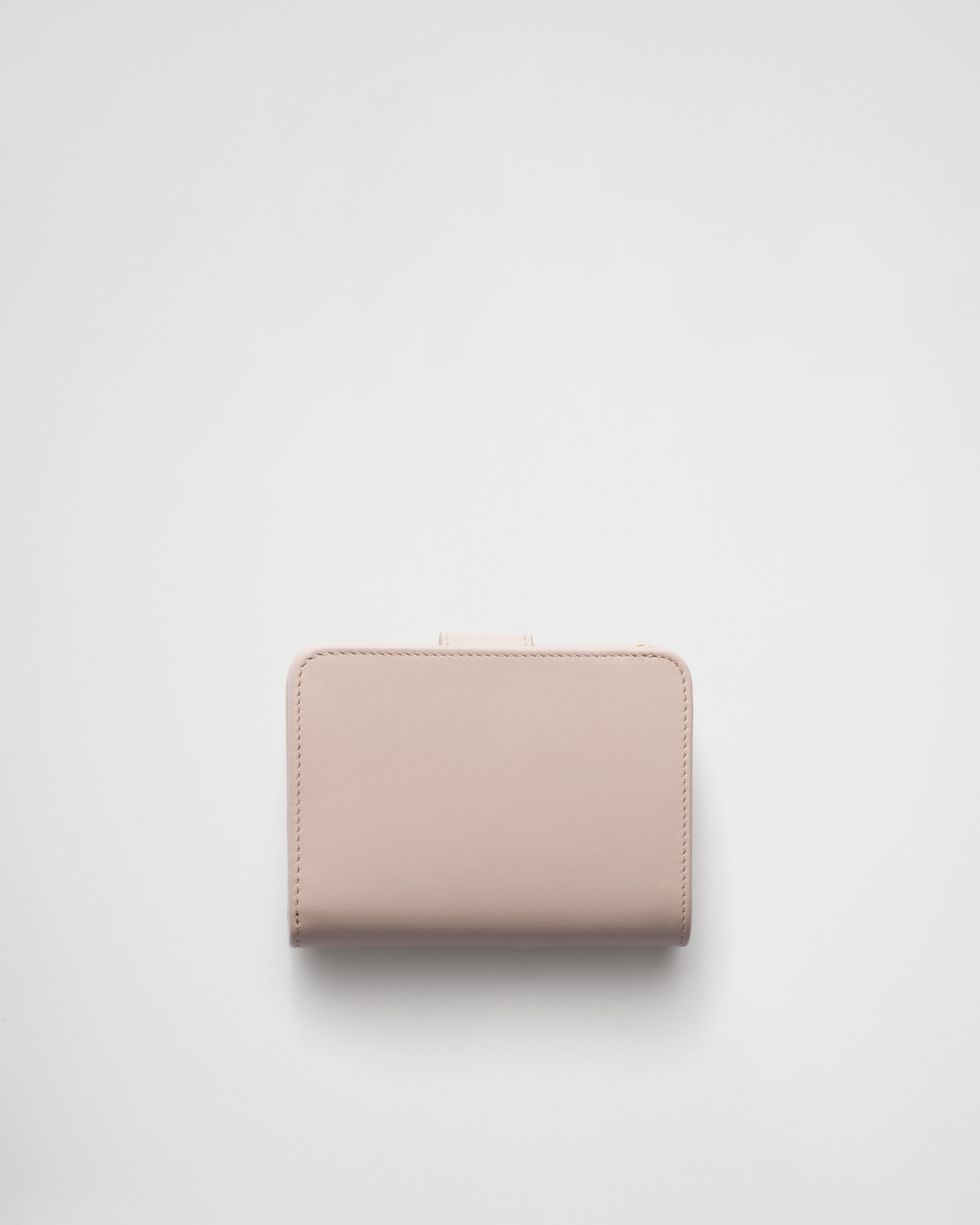 ウォーターリリー シティカーフタブ 財布 | PRADA