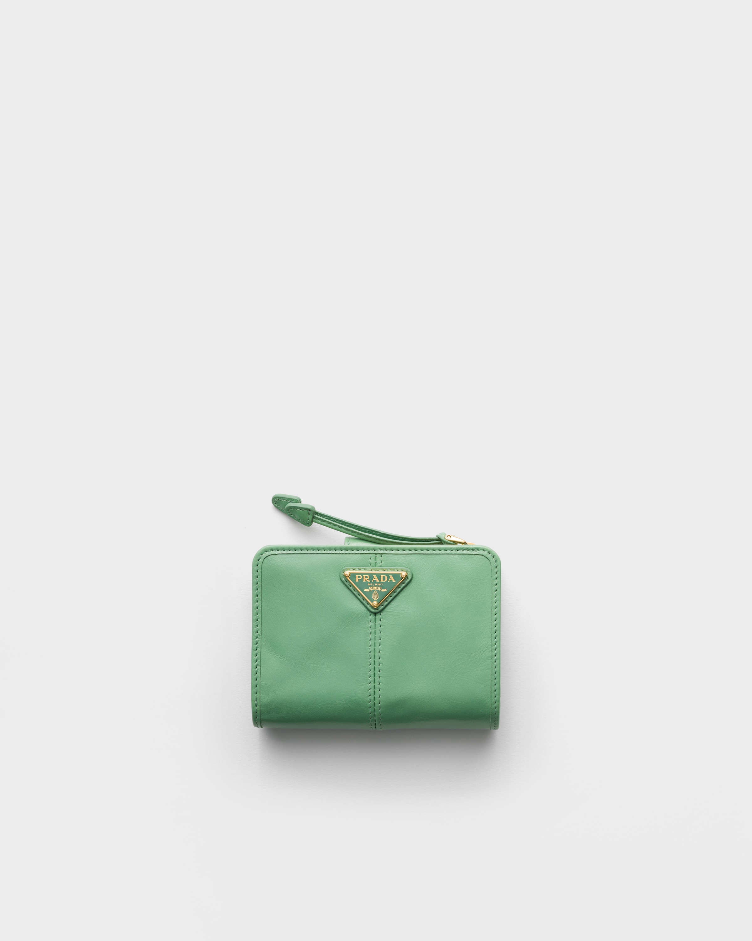 アクアマリン ソフトルックスレザー 財布 | PRADA - 日本