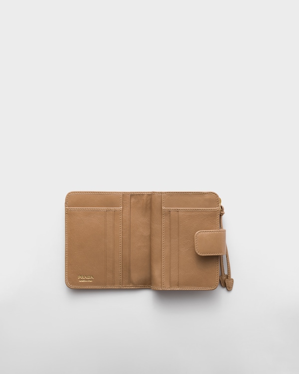 ソフトルックスレザー 財布 - カメオベージュ ソフトルックスレザー 財布 - カメオベージュ