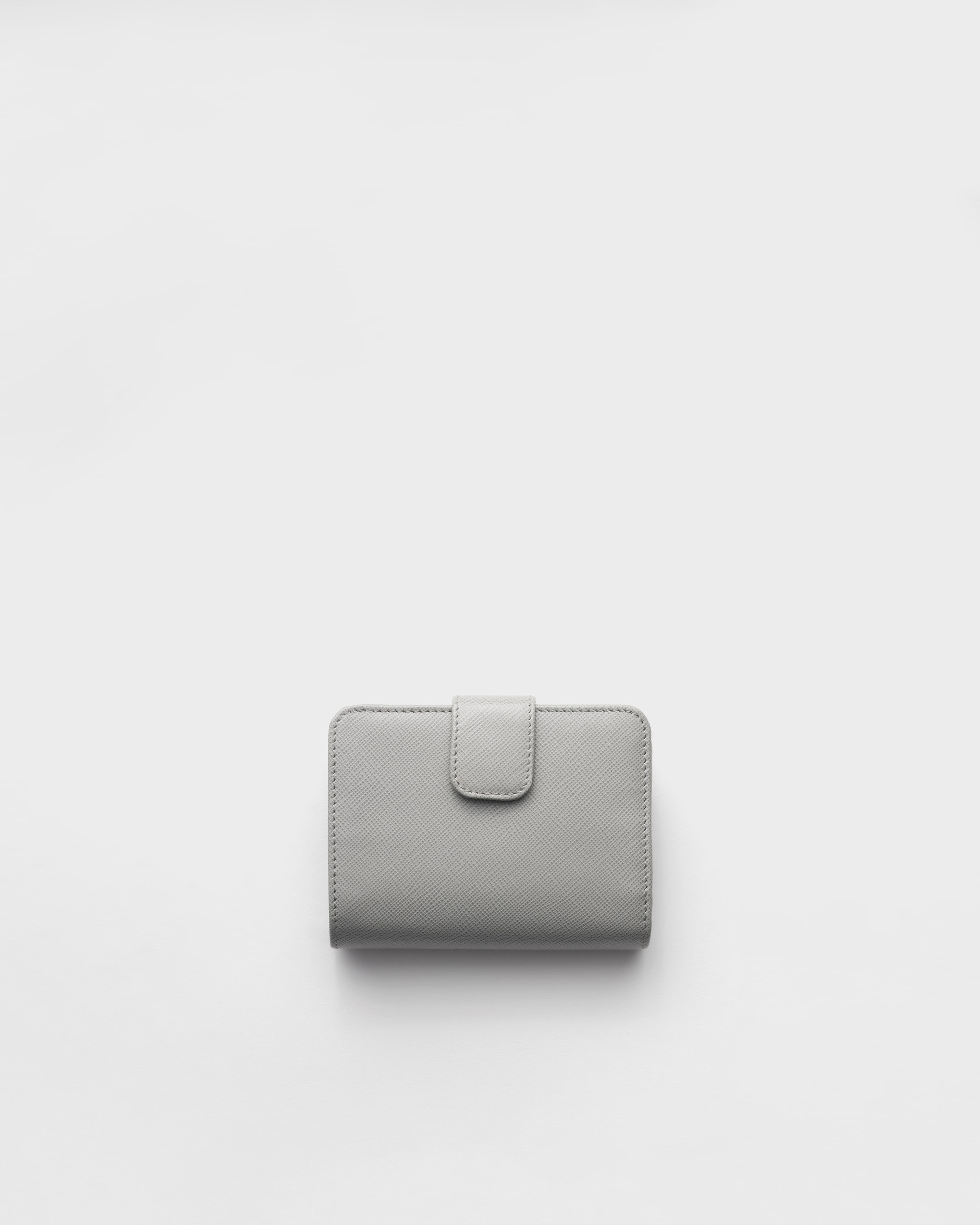 クラウディグレー サフィアーノトライアングル 財布 | PRADA - 日本